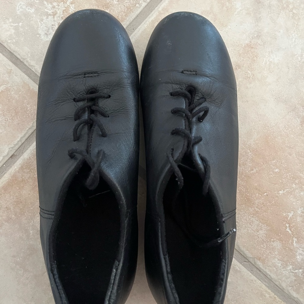 Capezio Cadence Lightweight Tap Shoe, Excellent Condition